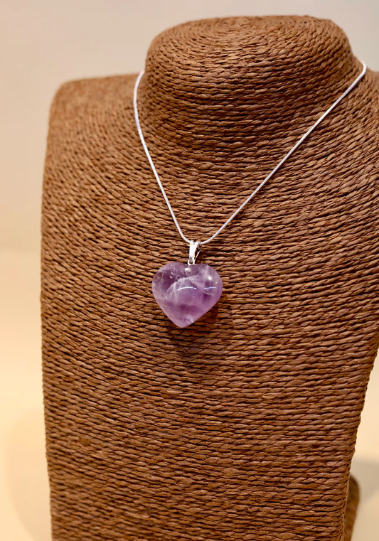 Dije mediano corazon amatista